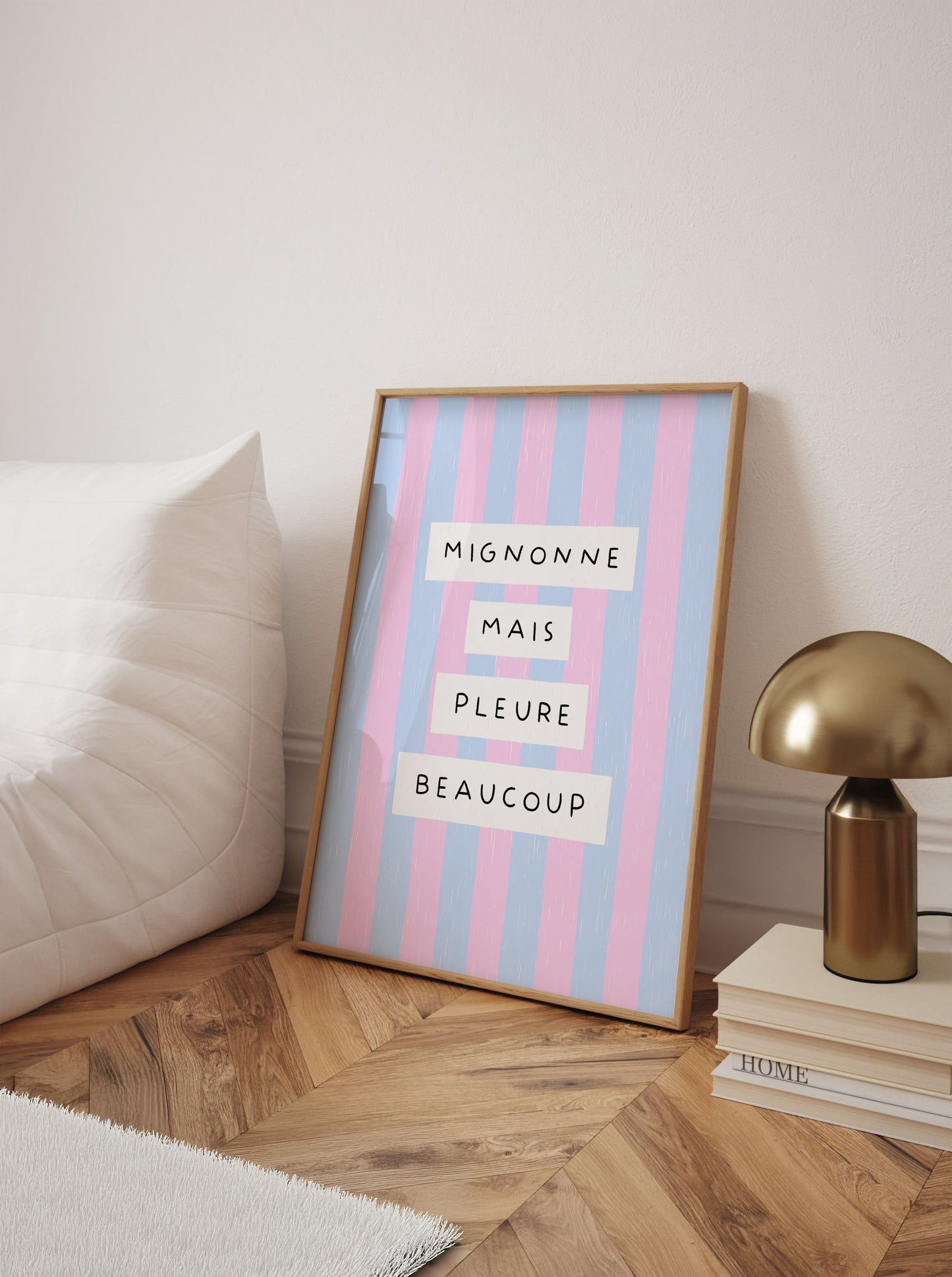 Affiche Mignonne mais pleure beaucoup